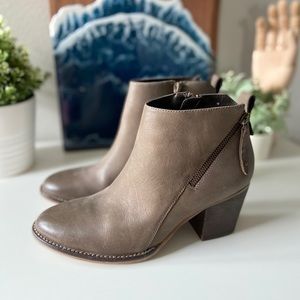 Blondo waterproof booties